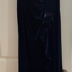 Elegant Navy Blue Velvet Skirt